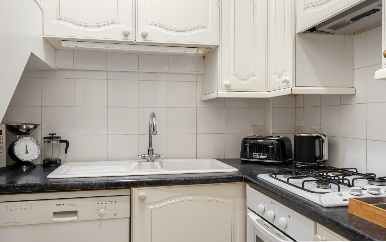 The South Kensington Mews - Lovely 5Bdr Home ロンドン エクステリア 写真
